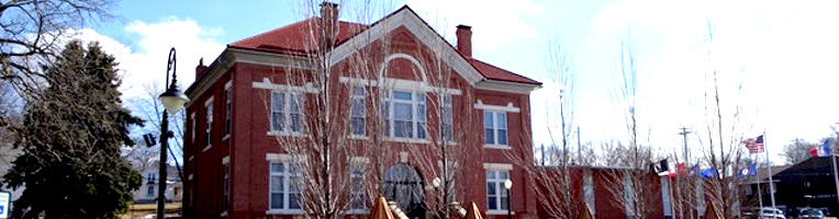 Photo of Avoca Courthouse in County Properties Slide Show